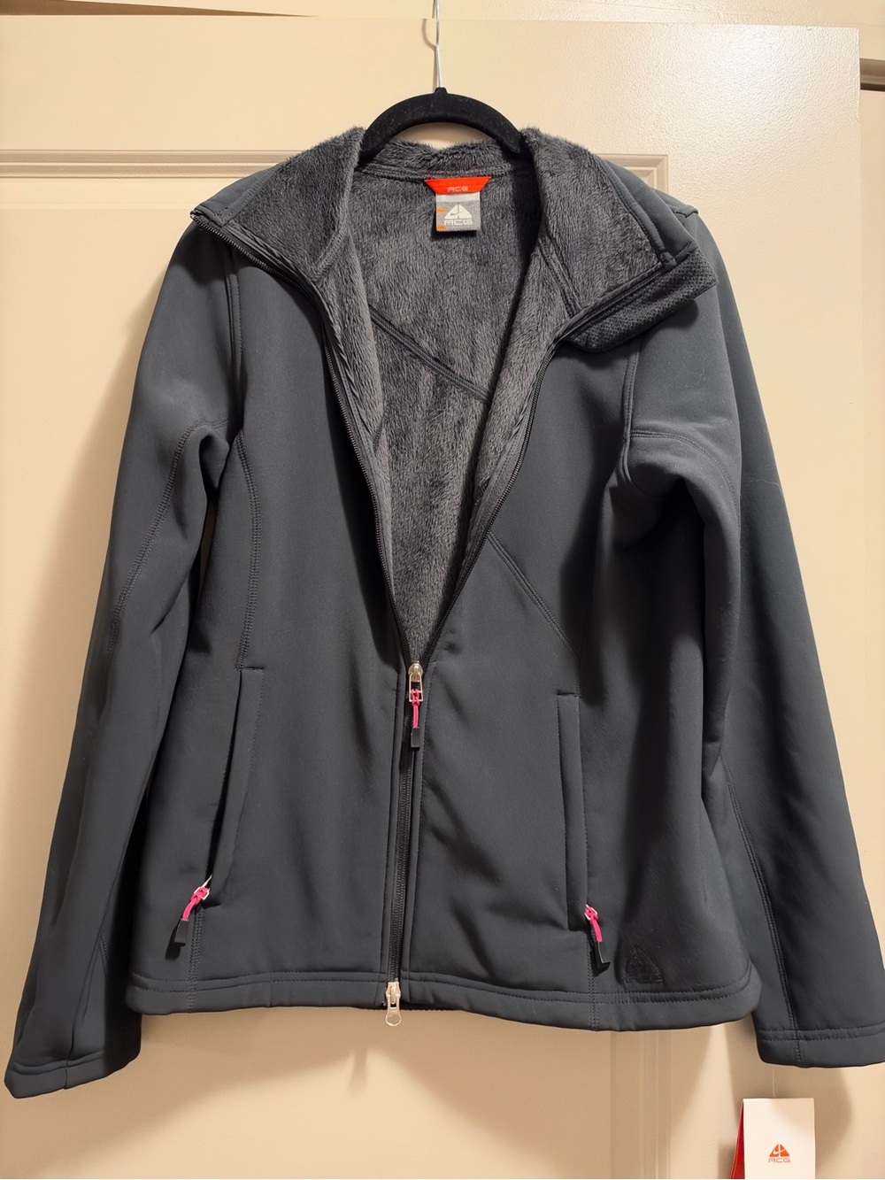 NWT Nike ACG Women's Lined Jacket